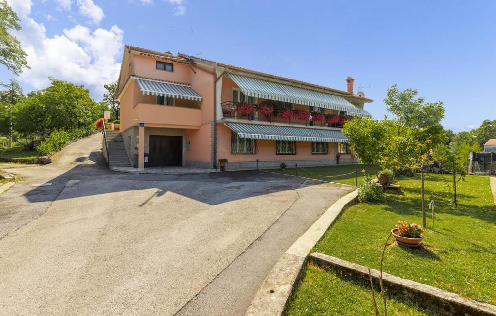 Apartman Nora Mucici Kültér fotó